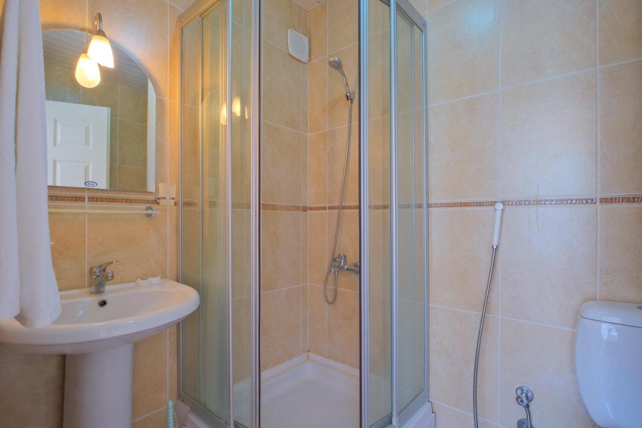 Yas Calis Beach Villa Фетхіє Екстер'єр фото
